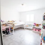 펜션 Cosyfamily Piscine Jacuzzi Wifi 15min Ideal Famille - Topprosconciergerie 페홀