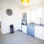 Cosyfamily Piscine Jacuzzi Wifi 15min Ideal Famille - Topprosconciergerie *