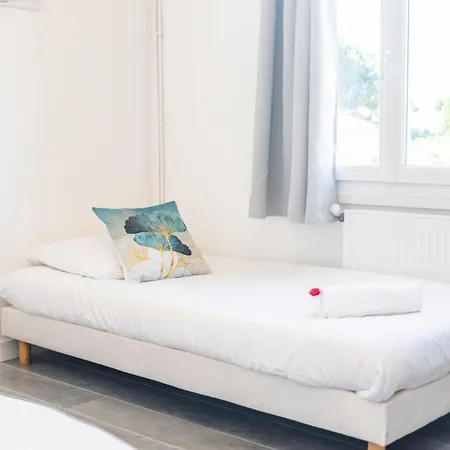Holiday home Cosyfamily Piscine Wifi 15min Ideal Famille - Topprosconciergerie