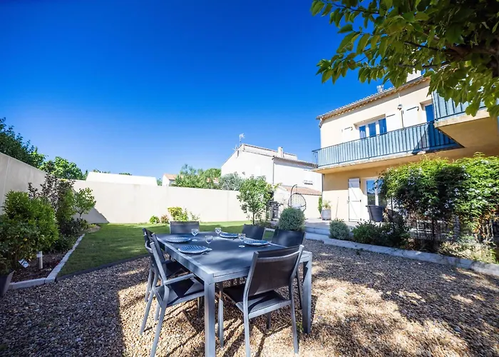 Casa vacanze Cosyfamily Piscine Jacuzzi Wifi 15min Idéal Famille - Topprosconciergerie Pérols